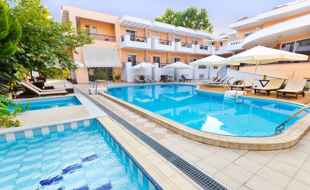 Filia Hotel And Apartments 萨索斯 外观 照片